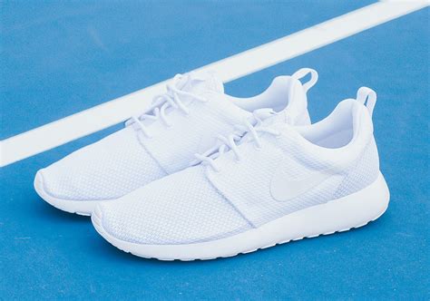 nike rosherun weiß leder|roshe one nike shoes.